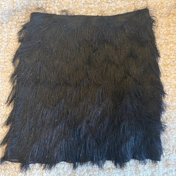 stradivarius Dresses & Skirts - stradivarius Black Faux Fur Mini Skirt with Subtle Sparkle